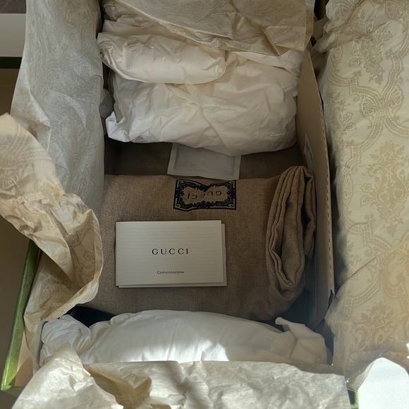 ❤️💚GUCCI RUBBER SLIDE gently worn - Picture 8 of 8